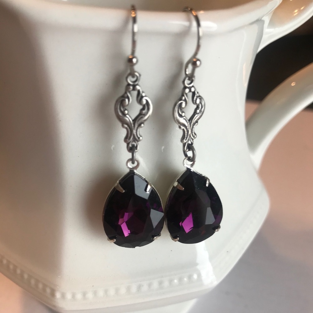 Vintage Amethyst Earrings Purple Silver Dangle Dro